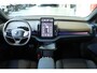 Volvo EX30 Single Motor Extended Range Plus 69 kWh | Semi-Elektrische Wegklapbare Trekhaak | Elektrisch verstelbare en verwarmbare voorstoelen | Adaptieve cruise control | Keyless | Warmtepomp | Verwarmbaar stuurwiel | Google Infotainment | Parkeercamera | Parkeersensoren voor + achter