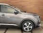 Peugeot 3008 1.2 PureTech Allure Pack | ACC | Keyless | Camera 180° | Trekhaak | Navi | Apple CarPlay & Android Auto | 18 Inch