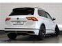 Volkswagen Tiguan 1.5 TSI R-Line | Pano Trekhaak IQ.Lights Camera HuD Keyless DCC CarPlay Elek. kofferklep