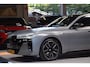 BMW 7-Serie M760e xDrive Navi|Massage|Theater Screen|Auto-Doors|Frozen Deep Grey|Nwp.180.000|BTW