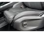 Volvo EX90 Twin Motor Performance 106 kWh Ultra Executive Edition 7p. | Mulberry Red Metallic | Nappa Leder met ventilatie Charcoal | Charcoal hemelbekleding | 22 inch Y-spaaks lichtmetalen velgen | Luchtvering | Bowers & Wilkins | Massagestoelen | Pilot Assist