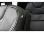Volvo EX90 Twin Motor Performance 106 kWh Ultra Executive Edition 7p. | Mulberry Red Metallic | Nappa Leder met ventilatie Charcoal | Charcoal hemelbekleding | 22 inch Y-spaaks lichtmetalen velgen | Luchtvering | Bowers & Wilkins | Massagestoelen | Pilot Assist