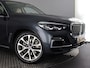 BMW X5 xDrive40i High Executive (NL-Auto / Skylounge / Luchtvering / 4Wiel sturing / 3D Camera / Stoelverw. + Koeling / Softclose / H&K / Vol!)