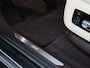 BMW X5 xDrive40i High Executive (NL-Auto / Skylounge / Luchtvering / 4Wiel sturing / 3D Camera / Stoelverw. + Koeling / Softclose / H&K / Vol!)