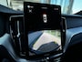 Volvo XC60 2.0 T8 Plug-in hybrid AWD Plus Black Edition Harman-Kardon Premium Sound system, Parkeercamera, Verwarmde stoelen 4X, Eelectr.verstelbare voorstoelen