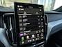 Volvo XC60 2.0 T8 Plug-in hybrid AWD Plus Black Edition Harman-Kardon Premium Sound system, Parkeercamera, Verwarmde stoelen 4X, Eelectr.verstelbare voorstoelen
