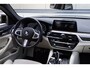 BMW 5-Serie 530e iPerf High Exe | M-Sport | Elek. trekhaak | Parkeercamera | Stoelverwarming |