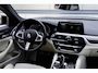 BMW 5-Serie 530e iPerf High Exe | M-Sport | Elek. trekhaak | Parkeercamera | Stoelverwarming |