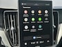 Volvo XC60 2.0 T8 Plug-in hybrid AWD Ultra Black Edition / Pano. dak / Head-up display / Elek. verstelbare stoelen / Voor+achter+stuur verwarmd / Harman kardon / 360 camera / BLIS / Seat memory /