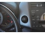 Toyota RAV4 2.2 D4D Linea Sol 1e eigenaar 150899 NAP dealeronderhouden laatste beurt bij 146223 km ECC navigatie 4x4 PDC cv elektrisch pakket ZEER NETTE AUTO!!!!