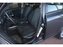 Toyota RAV4 2.2 D4D Linea Sol 1e eigenaar 150899 NAP dealeronderhouden laatste beurt bij 146223 km ECC navigatie 4x4 PDC cv elektrisch pakket ZEER NETTE AUTO!!!!