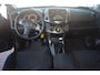 Toyota RAV4 2.2 D4D Linea Sol 1e eigenaar 150899 NAP dealeronderhouden laatste beurt bij 146223 km ECC navigatie 4x4 PDC cv elektrisch pakket ZEER NETTE AUTO!!!!