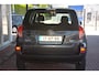 Toyota RAV4 2.2 D4D Linea Sol 1e eigenaar 150899 NAP dealeronderhouden laatste beurt bij 146223 km ECC navigatie 4x4 PDC cv elektrisch pakket ZEER NETTE AUTO!!!!