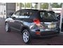 Toyota RAV4 2.2 D4D Linea Sol 1e eigenaar 150899 NAP dealeronderhouden laatste beurt bij 146223 km ECC navigatie 4x4 PDC cv elektrisch pakket ZEER NETTE AUTO!!!!