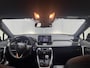 Toyota RAV4 2.5 Hybrid Style Afneembare trekhaak , Winterbanden set met lm velgen , Parkeersensoren , Applecarplay/Android auto , 2 Tone lak