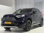 Toyota RAV4 2.5 Hybrid Style Afneembare trekhaak , Winterbanden set met lm velgen , Parkeersensoren , Applecarplay/Android auto , 2 Tone lak