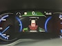 Toyota RAV4 2.5 Hybrid Style Afneembare trekhaak , Winterbanden set met lm velgen , Parkeersensoren , Applecarplay/Android auto , 2 Tone lak