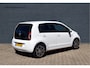 Volkswagen Up! 1.0 move up! BlueMotion Executive Navigatie, nwe distributie, remmen voorzijde en groot onderhoud