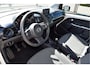 Volkswagen Up! 1.0 move up! BlueMotion Executive Navigatie, nwe distributie, remmen voorzijde en groot onderhoud
