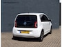 Volkswagen Up! 1.0 move up! BlueMotion Executive Navigatie, nwe distributie, remmen voorzijde en groot onderhoud
