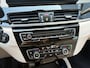 BMW X1 sDrive20i VDL Nedcar Edition | Trekhaak | Camera | Leder | Head-Up Display | Navi | Stoelverwarming | Elektrische achterklep | LED | 12 maanden Bovag Garantie