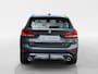 BMW X1 sDrive20i VDL Nedcar Edition | Trekhaak | Camera | Leder | Head-Up Display | Navi | Stoelverwarming | Elektrische achterklep | LED | 12 maanden Bovag Garantie
