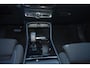 Volvo XC40 Recharge Core | Comfortstoelen | Stoelverwarming | Stuurwielverwarming | Draadloze telefoonlader | Adaptive Cruise Control | Parkeersensoren voor + achter | Parkeercamera |