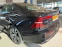 Volvo S60 2.0 T4 R-DESIGN AUTOMAAT Lederen sportstoelen | Open dak | Harman Kardon | HUD