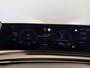Peugeot 5008 1.6 Plug-in Hybrid 195 GT 7p l Camera l Apple carplay & android auto l Panoramadak l Stoelmassage |