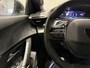 Peugeot e-2008 EV Allure 50 kWh l Camera l Apple carplay & Android auto l Parkeersensoren |