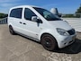 Mercedes-Benz Vaneo incl. kofferbaklift voor scootmobiel of rolstoel / rolstoellift
