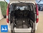 Mercedes-Benz Vaneo incl. kofferbaklift voor scootmobiel of rolstoel / rolstoellift