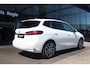 BMW 2-Serie Active Tourer 225e xDrive | Memory | H&K | HuD | 360 | El.Haak | ACC | Keyless | Massage | Blis | 18”
