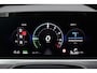 Volkswagen Passat Variant 1.5 eHybrid R-Line Edition | ACC | Panoramadak | Harman&Kardon | Massage | HUD | Trekhaak | iQ.Light | Stoelverwarming V+A | Zonnerollo's |