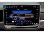 Volkswagen Passat Variant 1.5 eHybrid R-Line Edition | ACC | Panoramadak | Harman&Kardon | Massage | HUD | Trekhaak | iQ.Light | Stoelverwarming V+A | Zonnerollo's |