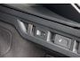Volkswagen Passat Variant 1.5 eHybrid R-Line Edition | ACC | Panoramadak | Harman&Kardon | Massage | HUD | Trekhaak | iQ.Light | Stoelverwarming V+A | Zonnerollo's |