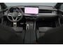 Volkswagen Passat Variant 1.5 eHybrid R-Line Edition | ACC | Panoramadak | Harman&Kardon | Massage | HUD | Trekhaak | iQ.Light | Stoelverwarming V+A | Zonnerollo's |