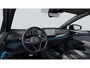 Volkswagen ID.4 Pro Limited Edition 77 kWh 286PK | #AD | Navigatie | Trekhaak, elektrisch uitklapbaar | Apple Carplay | Android Auto | Parkeersensoren | Achteruitrijcamera | Adaptive Cruise Control | Stoel/Stuur- Verwarming | Automatische airconditioning |