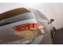 Volkswagen Golf 1.5 eTSI R-Line Business+