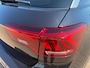 Volkswagen T-Roc 1.5 TSI R-Line Edition *Automaat*Navi via Carplay*Camera*Schuif/kanteldak*Climate Control*Adapt. Cruise Control*LM.Velgen*Zeer nette auto!