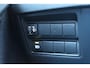 Toyota Yaris 1.5 Hybrid Dynamic Automaat | Apple CarPlay & Android Auto | Achteruitrijcamera | 4,2” digitaal instrumentenpaneel ‘Binocular’ | Ramen, elektrisch bedienbaar voor en achter | Smart Entry met startknop