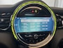 MINI Cooper 5-Deurs 1.5 Camden Plus Edition | AUTOMAAT | SCHUIF/KANTELDAK | CAMERA | CARPLAY | NAVI | CRUISE CONTROL | PDC | CLIMATE CONTROL | LMV 17'' | LED | DAB | BLUETOOTH