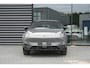 Lynk & Co 02 Core | 1600KG Trekgewicht | Stoelverwarming | Apple CarPlay | Android Auto | Achteruitrijcamera | Panoramadak | Elektrische Achterklep | Keyles Entry | Regensensor |