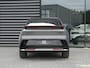 Lynk & Co 02 Core | 1600KG Trekgewicht | Stoelverwarming | Apple CarPlay | Android Auto | Achteruitrijcamera | Panoramadak | Elektrische Achterklep | Keyles Entry | Regensensor |
