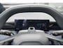 Lynk & Co 02 Core | 1600KG Trekgewicht | Stoelverwarming | Apple CarPlay | Android Auto | Achteruitrijcamera | Panoramadak | Elektrische Achterklep | Keyles Entry | Regensensor |