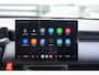 Lynk & Co 02 Core | 1600KG Trekgewicht | Stoelverwarming | Apple CarPlay | Android Auto | Achteruitrijcamera | Panoramadak | Elektrische Achterklep | Keyles Entry | Regensensor |