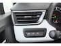 Renault Clio 1.0 92 PK TCe Evolution Carplay Navi 16'LMV Privacy Glas LED