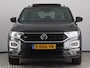 Volkswagen T-Roc 1.5 TSI Sport Business R (Trekhaak / Pano / Camera / ACC / Dodehoek / Navi / Carplay)