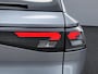 Volkswagen T-Roc 1.5 eTsi Life First Edition Zwenkbare trekhaak / Dodehoek detectie / Stuur en stoelverwarming / 17'' LMV Rijdende demonstratieauto, bezichtiging op afspraak