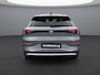 Volkswagen T-Roc 1.5 eTsi Life First Edition Zwenkbare trekhaak / Dodehoek detectie / Stuur en stoelverwarming / 17'' LMV Rijdende demonstratieauto, bezichtiging op afspraak